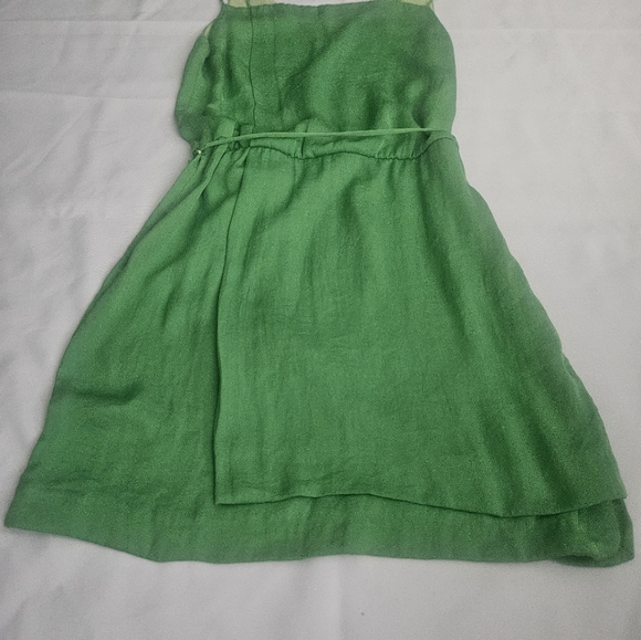 Zara Green mini dresses - Picture 2 of 2